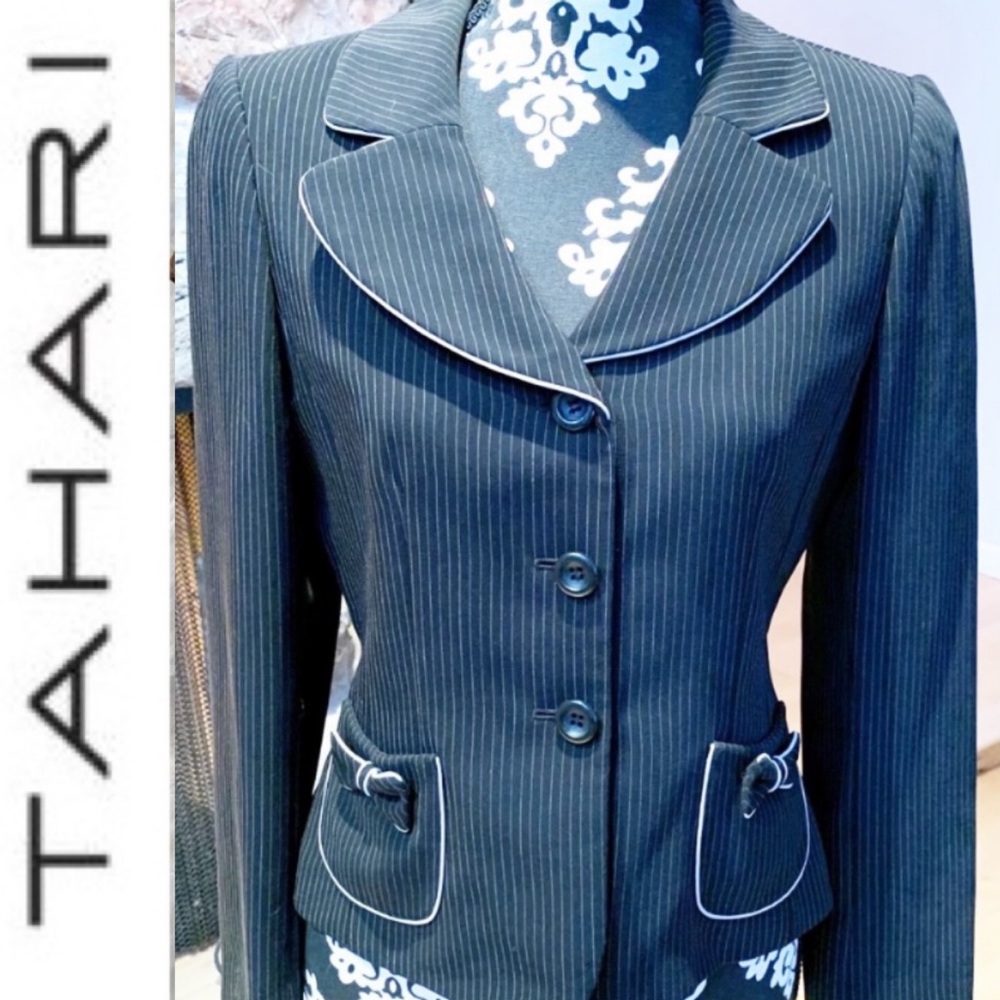 Vintage Tahari Pinstriped Bow Pocket Jacket